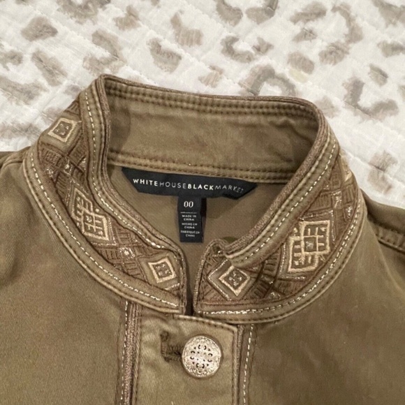 White House Black Market Brown Denim Military Jacket; Gold Buttons; Size 00 - Picture 10 of 10